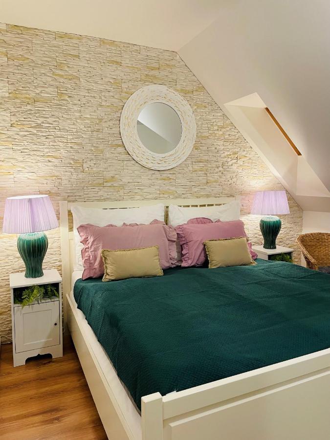 Hotel Marcincak*** Mikulov Exteriör bild